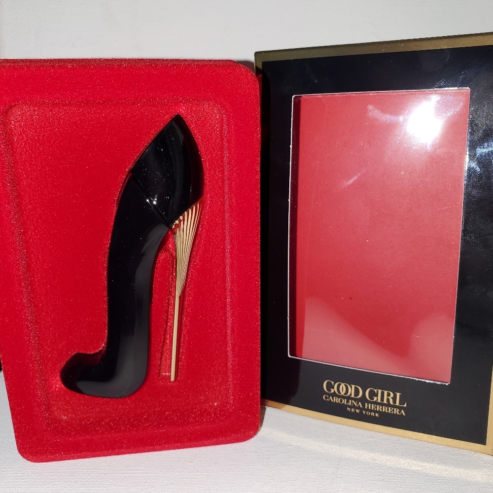 Original Good Girl mini